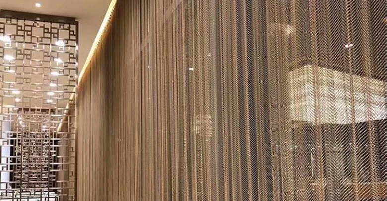 金属カーテン